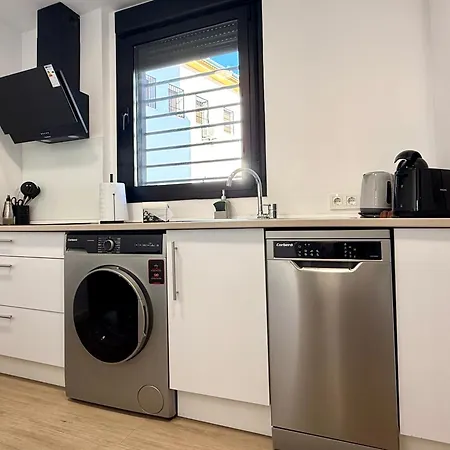 San Cayetano Apartment *